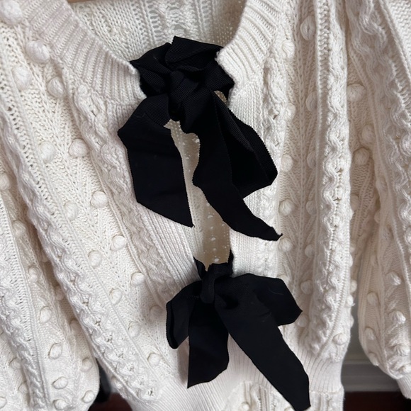 NWOT Alice + Olivia Kitty Puff Sleeve Sweater Bow Dress M - Picture 15 of 16